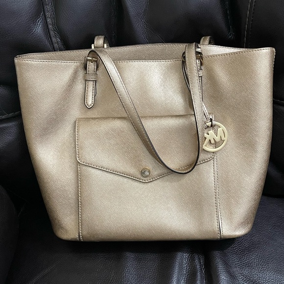 Michael Kors Metallic Tote! - Picture 1 of 9